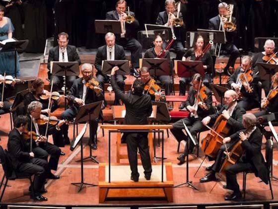 Houston Symphony: Andrew Manze - The Planets & Tchaikovsky's Violin Concerto